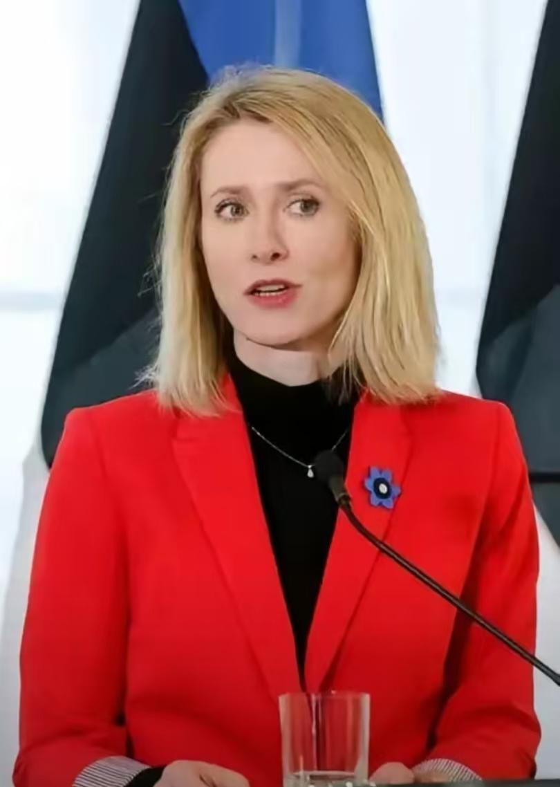 11月8日，俄罗斯外交部发言人扎哈罗娃公开喊话美国，要求白宫说清楚总统特朗普关于