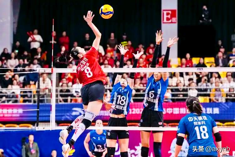 女排世联赛第二周比赛结束了，热烈祝贺中国女排，3-2战胜德国女排，3-0横扫法国