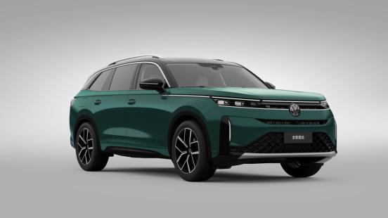 汽车圈现在都在卷新能源，但对很多追求实用和品质的家庭用户来说，一台靠谱的燃油SU