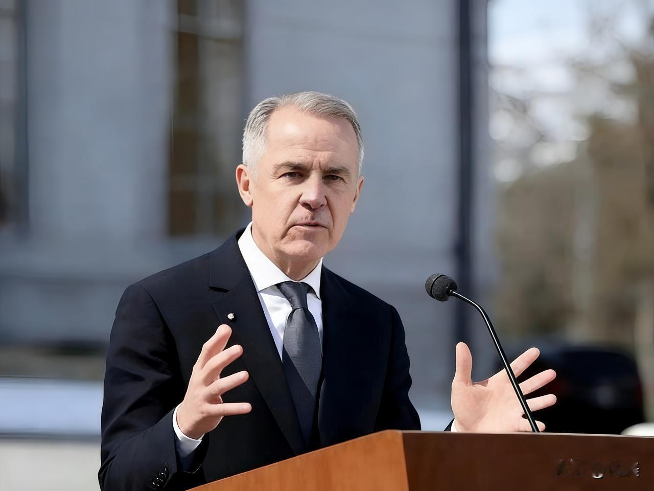 加拿大总理一句话，直接把整个北约icon架在了火上。

这世道真是变了，加拿大居