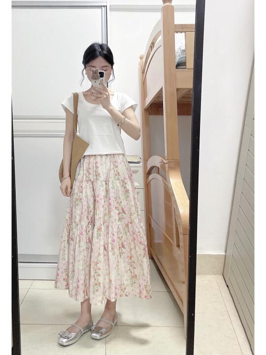 150cm |裙长刚好的樱花粉碎花半裙