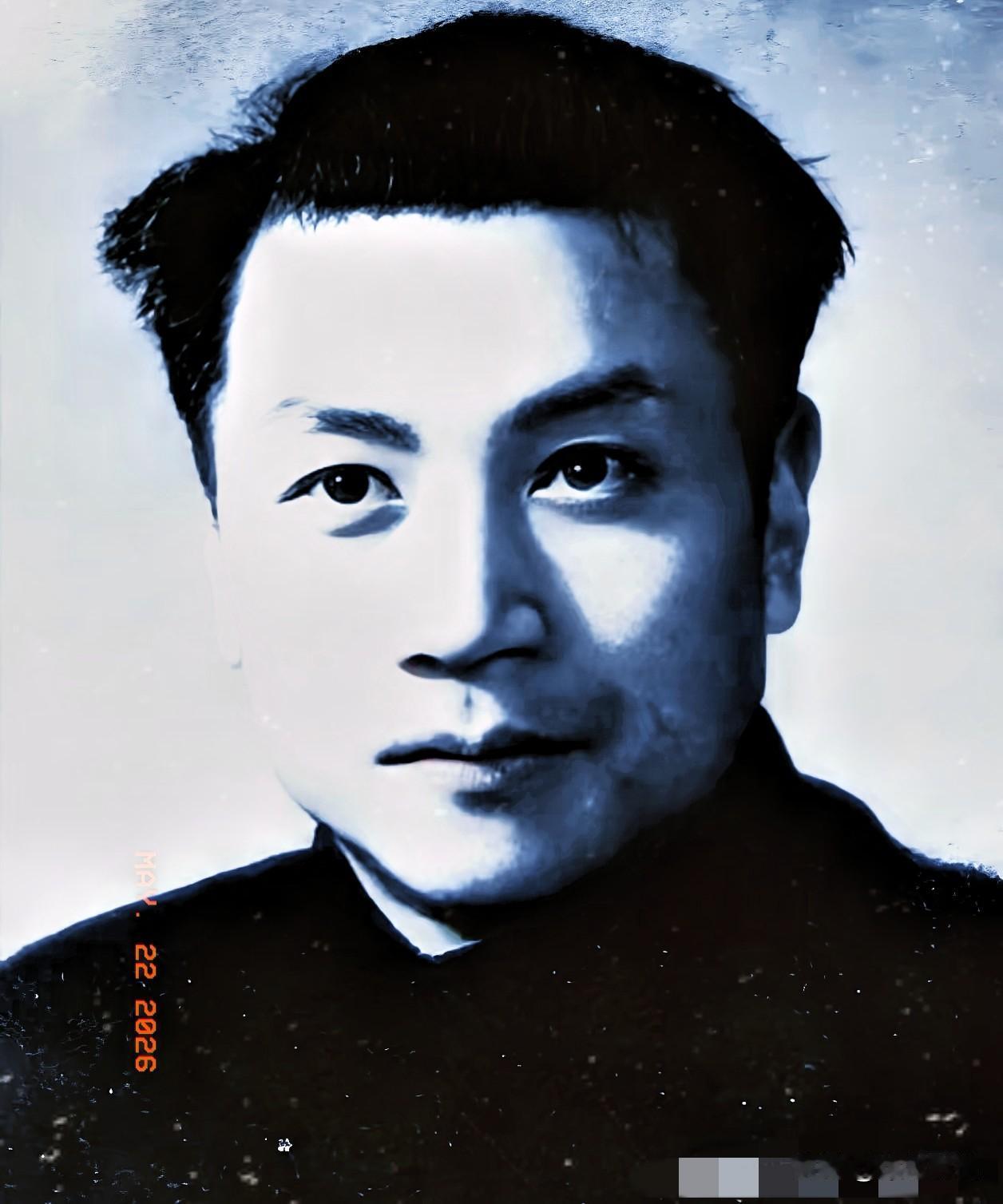 1944年，地下党任远被捕，他被捕后，装疯卖傻，企图蒙混过关。谁知在狱中，他撞见