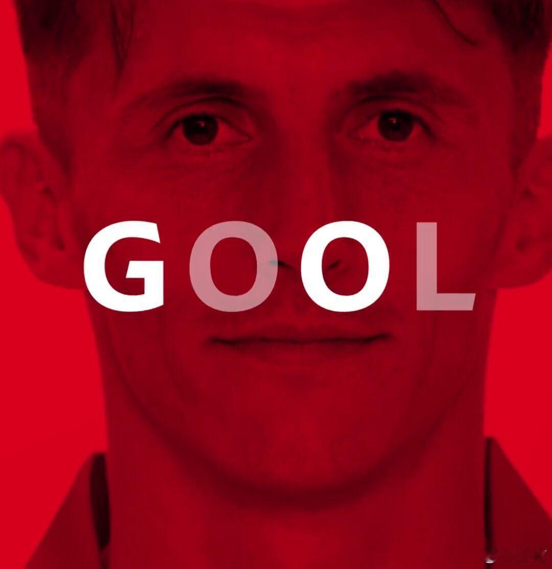 奥萨苏纳前锋布季米尔在对阵皇马的比赛中点球破门，收获本赛季第12粒联赛进球 