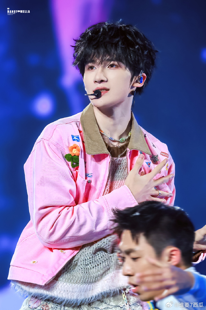 余宇涵音乐节余宇涵用实力点燃音乐节现场！活力满满的舞台表现，圈粉无数，新工作速速