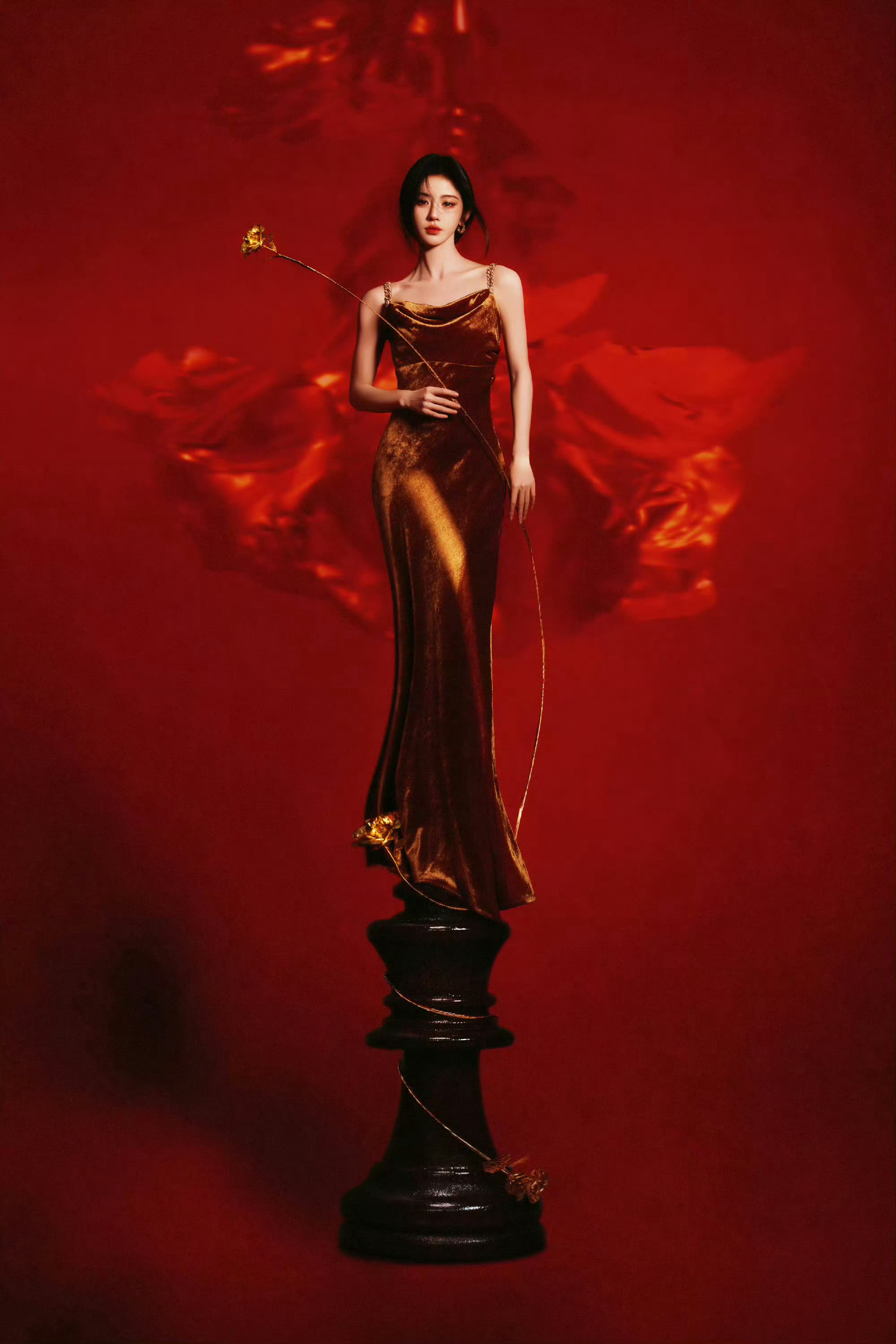 鞠婧祎女王气场大片 