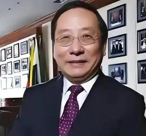 高志凯抛出了一个反向追问：俄罗斯既然认为取道蒙古向中国输气是条好路子，也大可让俄