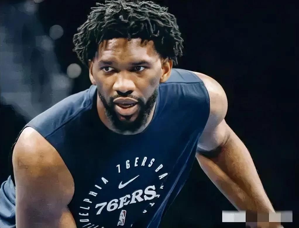 NBA最新伤情速递8月4日传来重磅消息，快船球星保罗·乔治刚刚完成左膝关节镜手术