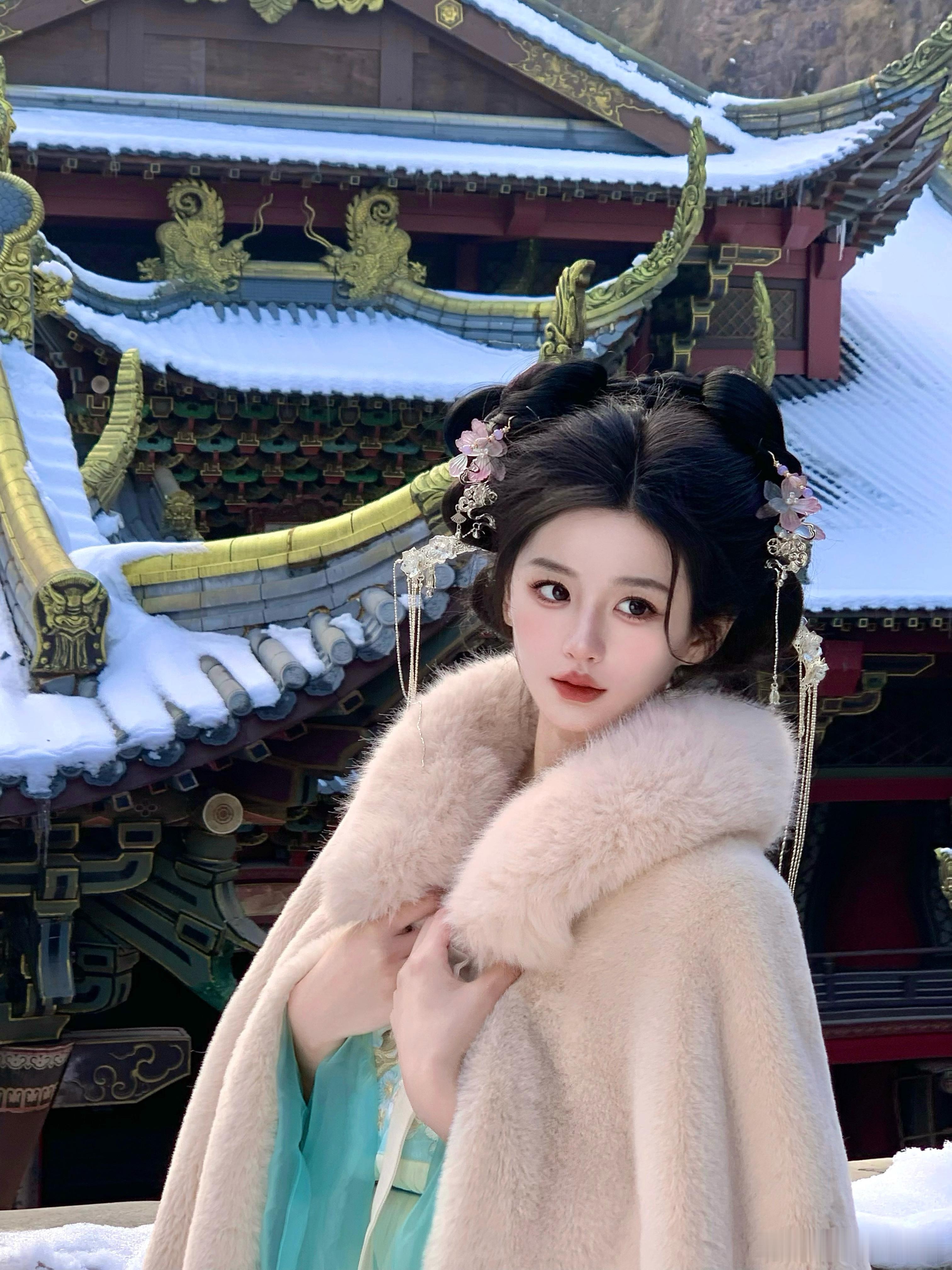 我知道京城的雪落不到江南云之羽取景地拍的 ​​​