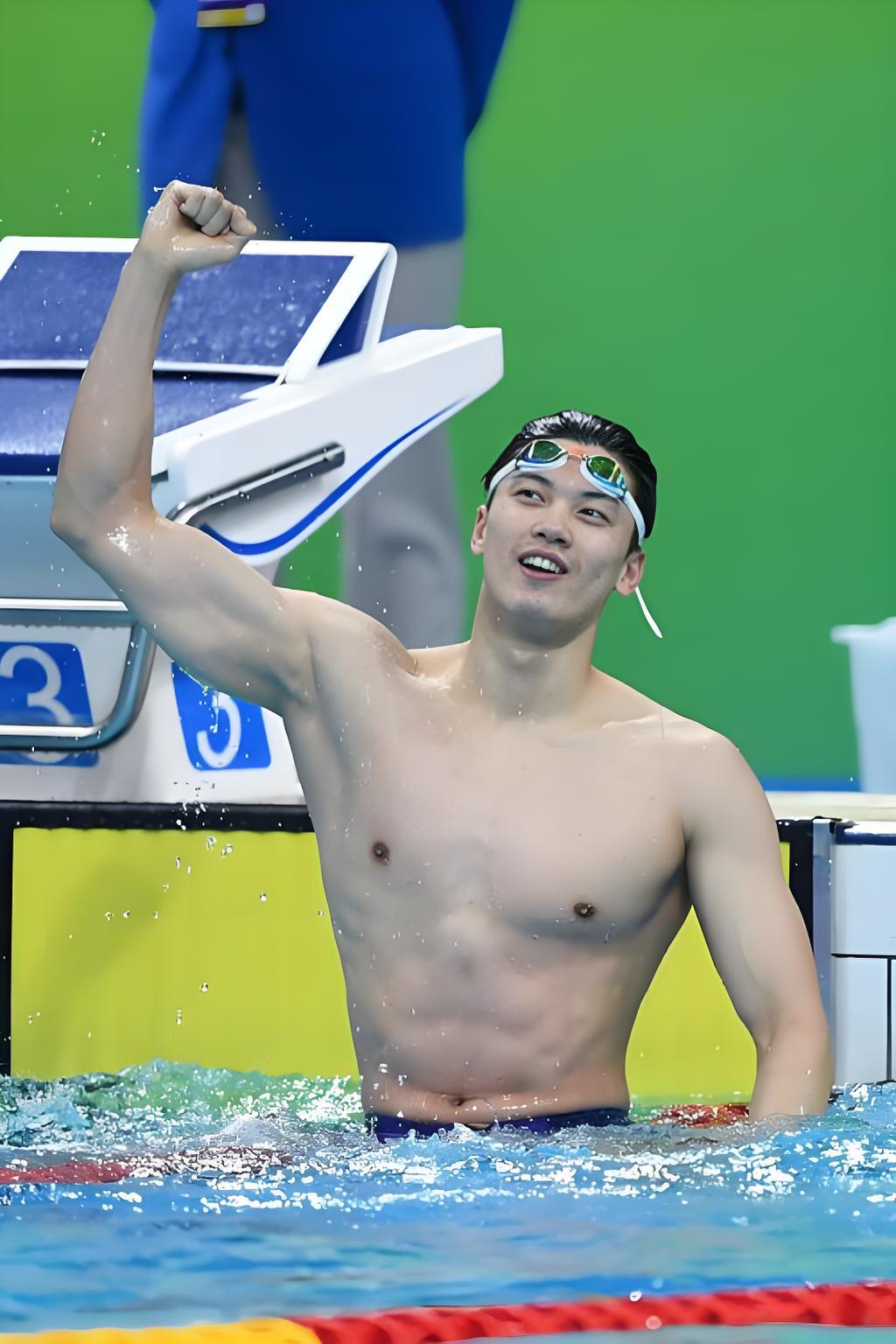 游泳有速成班吗？泳教头 | 泳讲堂：学游泳有速成班吗？十节课能学会蛙泳+自由泳吗