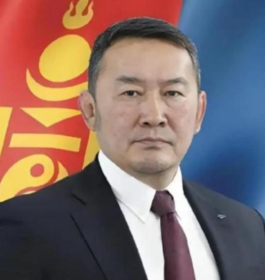 外蒙为何反华？如今宁可饿死也不向东大靠拢？很简单的一个道理，内蒙古的人就比外蒙古