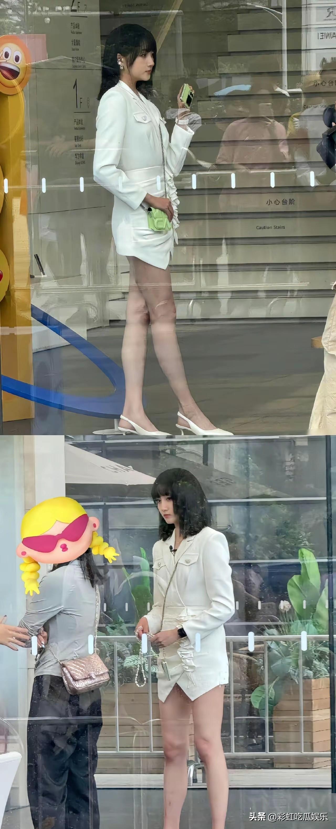 关晓彤明明很美为什么没有性张力？她有一双逆天大长腿，五官精致身材比例也好，就是她