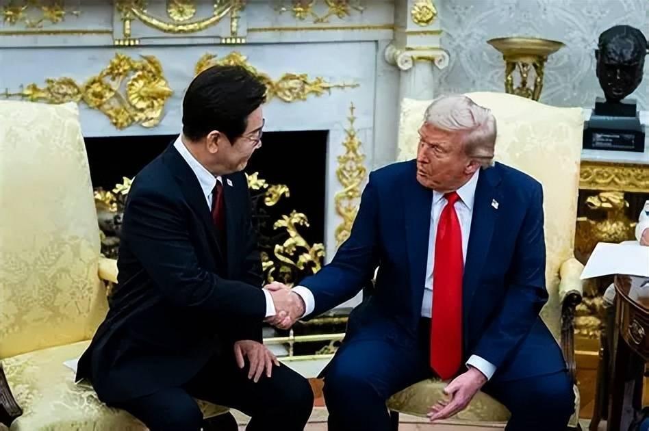 特朗普为啥“敲打”韩国？

特朗普在8月16日突然发话！他表示已经指示国防部长大