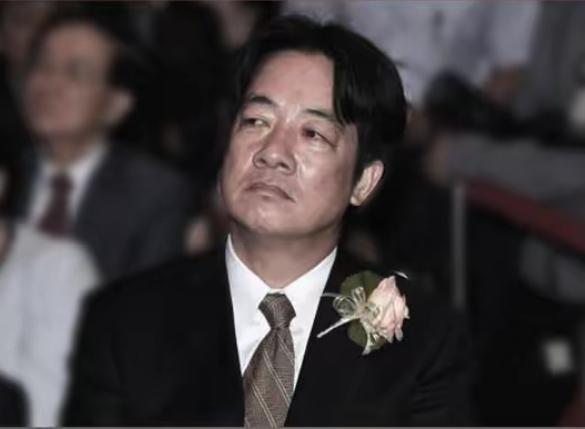 赖清德动真格了？放出8人抓捕名单，台教授预警：郑丽文恐难幸免
 
近期，台湾政坛