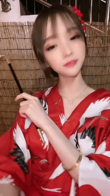 你穿的是和服吗？
