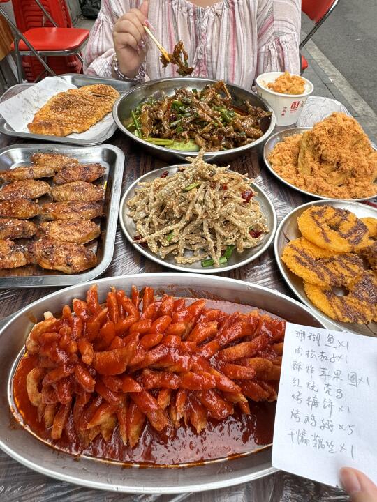 武汉万松园🥵🥵我的穷鬼快乐屋…