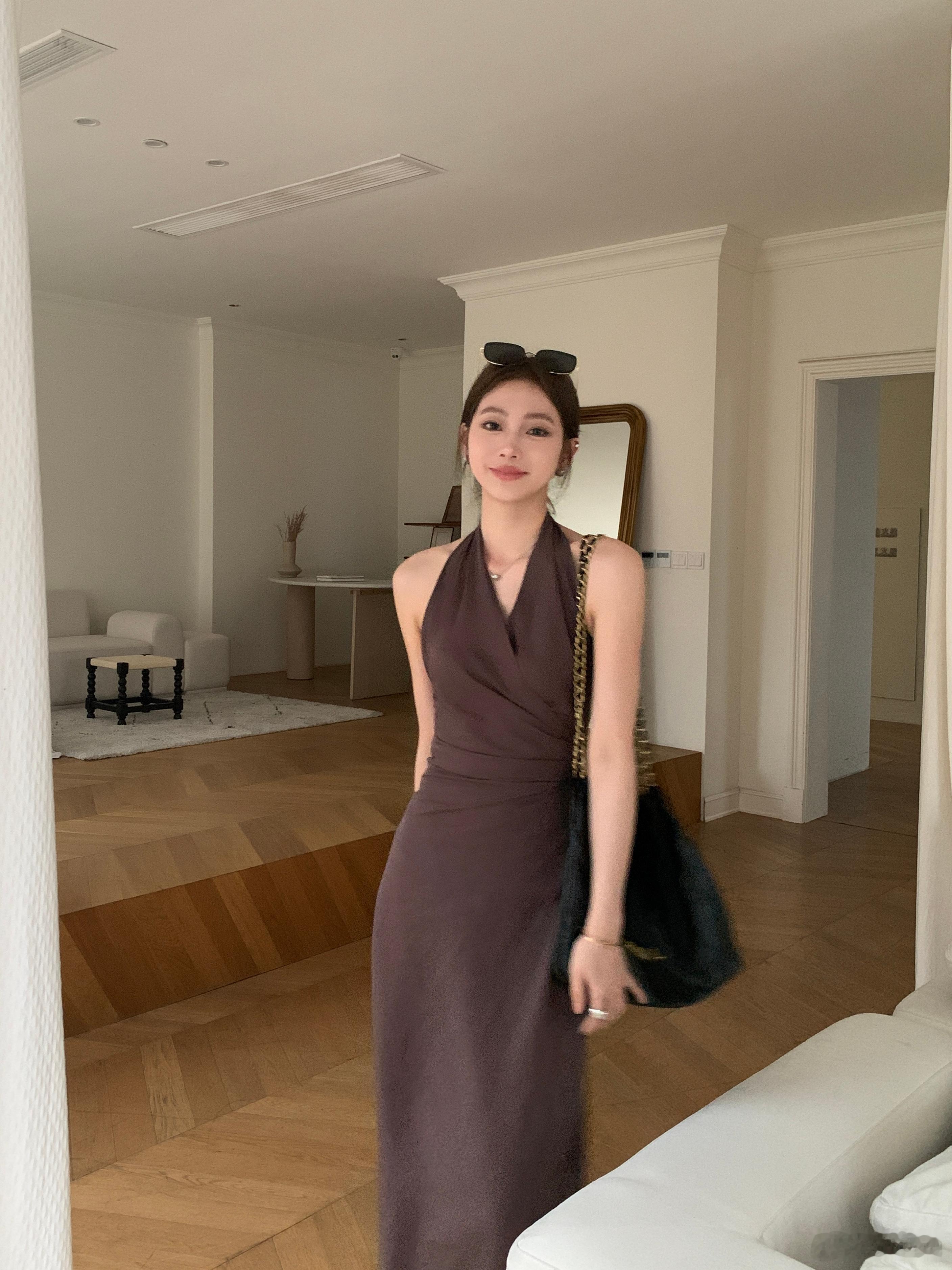 外出旅游的姐妹可以入 出片率没得说pz 抽两个👭送20卷 ​​​