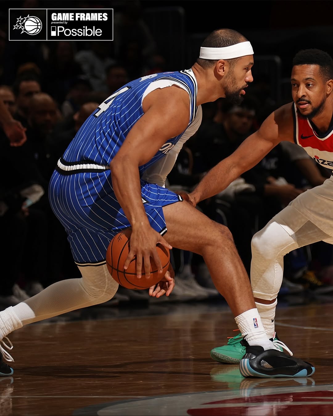 球队第三胜！魔术官方晒球员们昨日的赛场照庆祝获胜