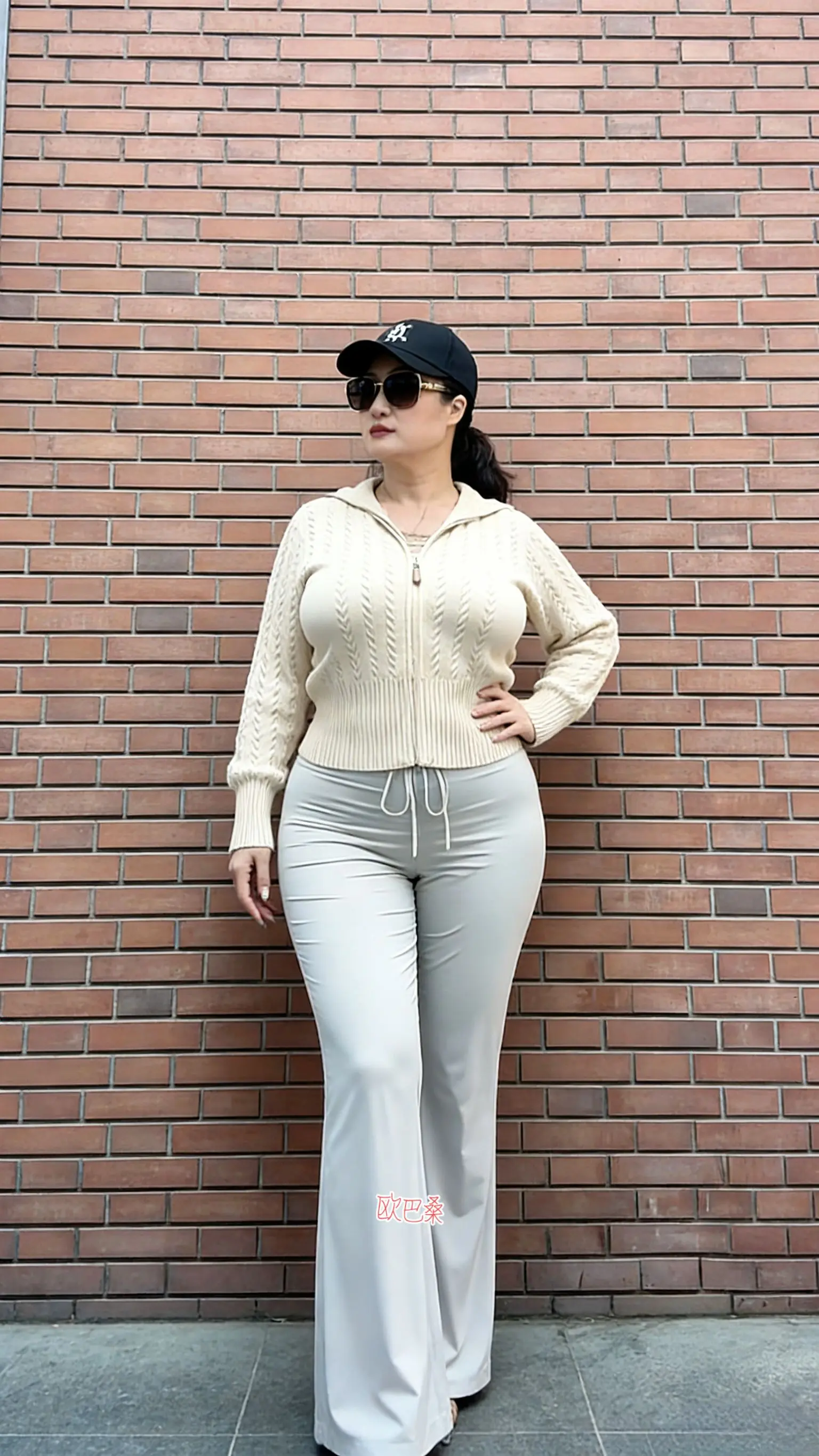 风韵犹存美熟女