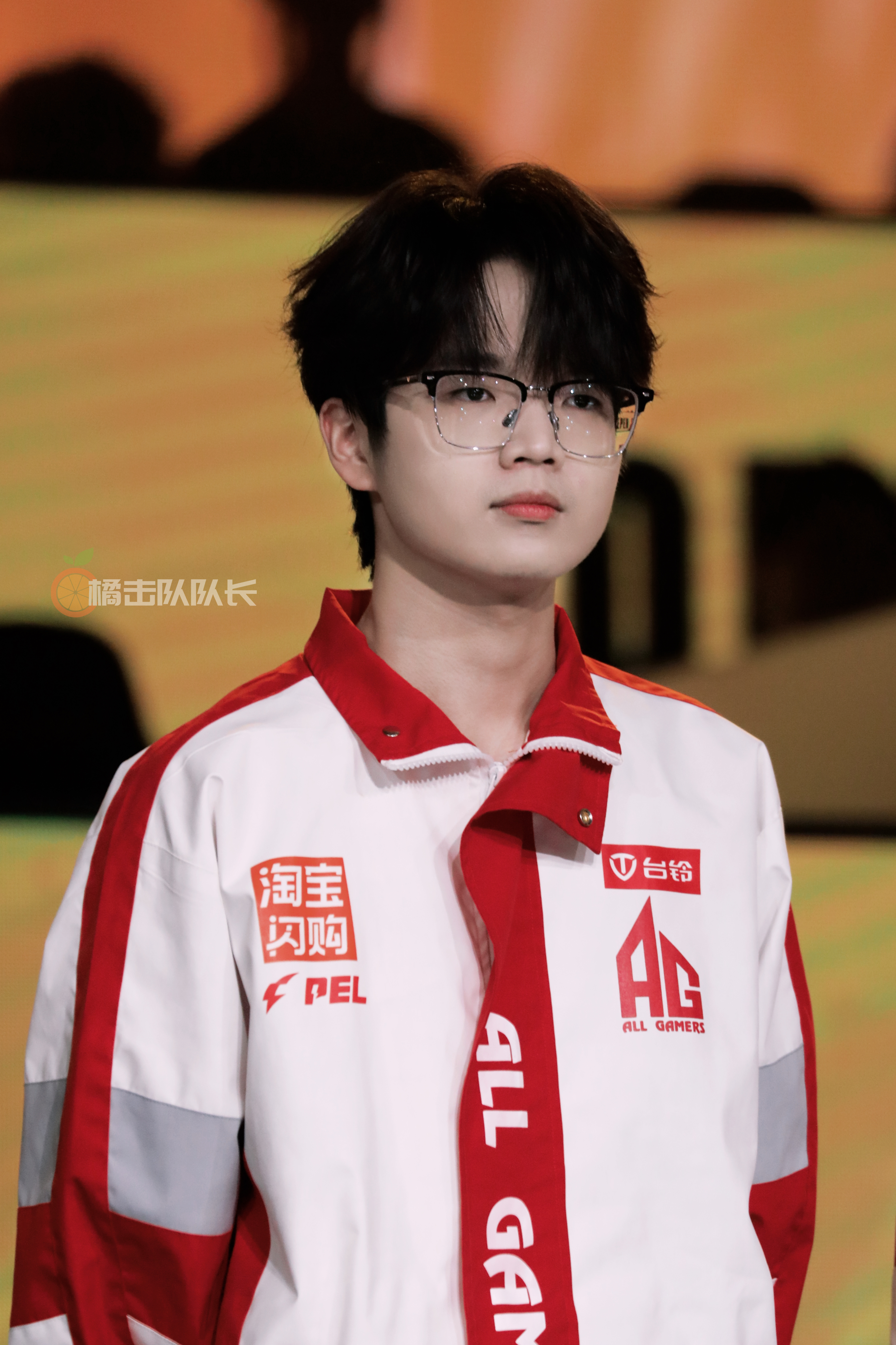 是花花不是画画  金头盔合影2026pel春季赛