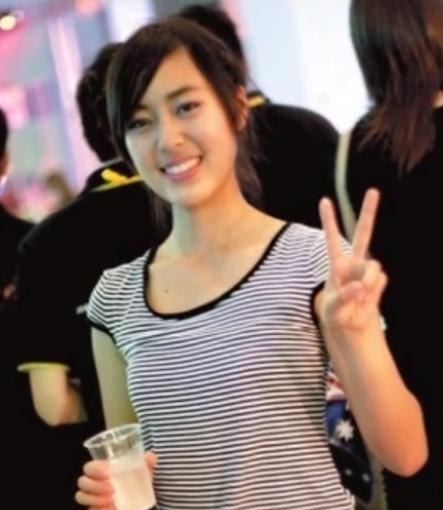 美女学霸谭秋韵：高一决定放弃高考，后被8所世界名校争抢
谭秋韵1993年出生在北