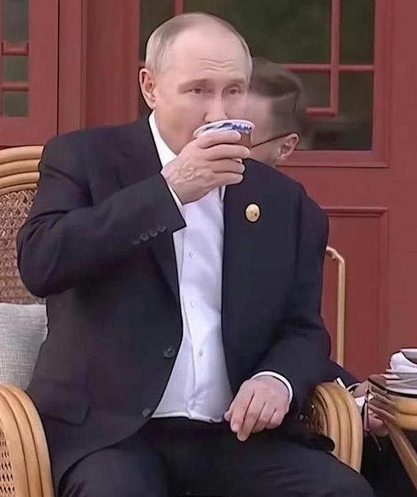 谁也没想到，特朗普的胡闹行为，居然是给俄罗斯和普京做了嫁衣，就现在这个时间段，俄