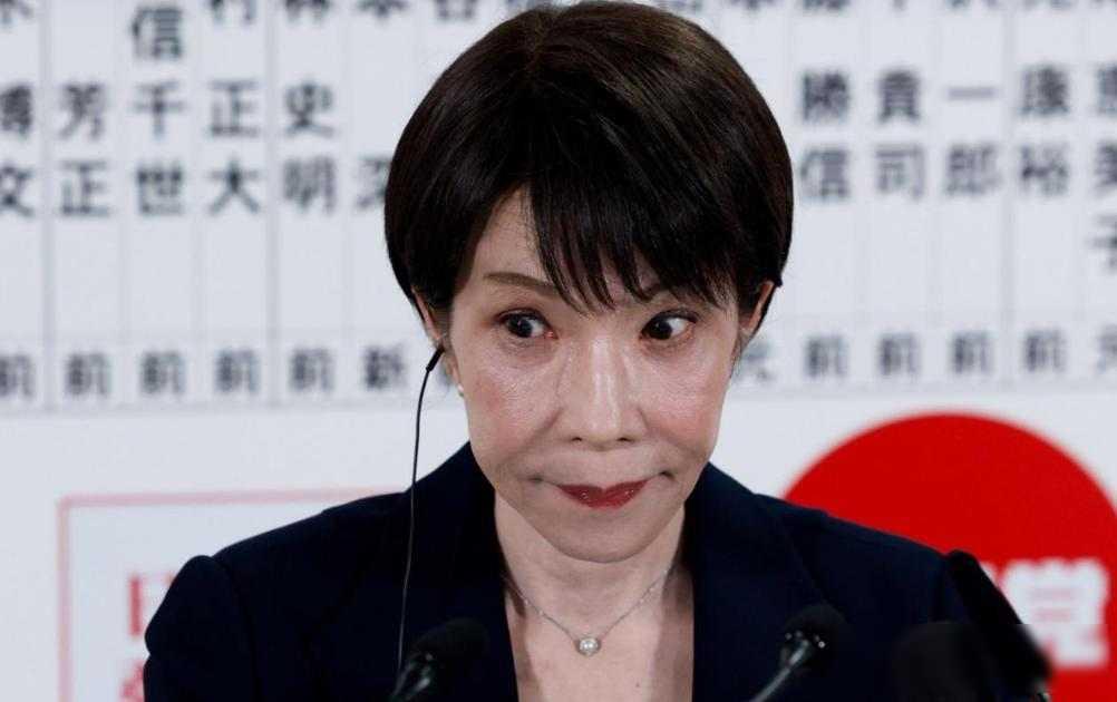 日本渔船被扣、武器出口松绑、印太战略改写，三件事凑一块儿，不是巧合，是算好的。2