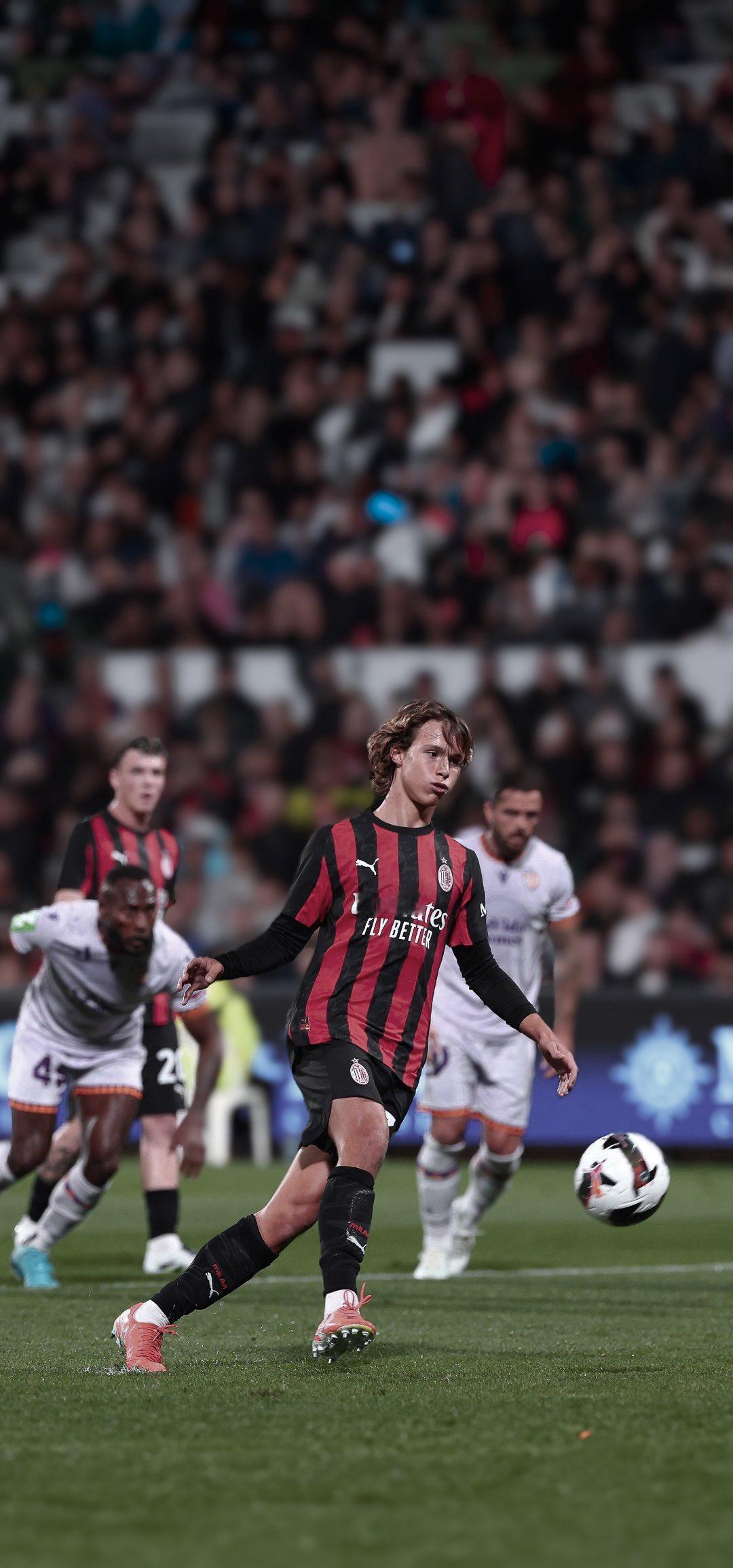 【手机壁纸分享】 ❤️🖤 科莫托🇮🇹.sempremilan ​​​