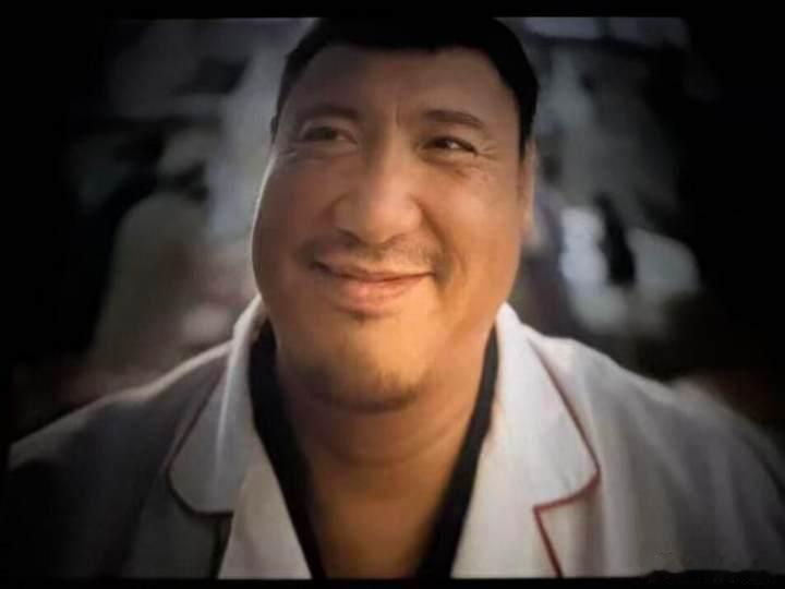 给沈腾拍成贾冰了把沈腾拍成贾冰了 哈哈哈哈哈网友坐第一排看的龙餐馆 