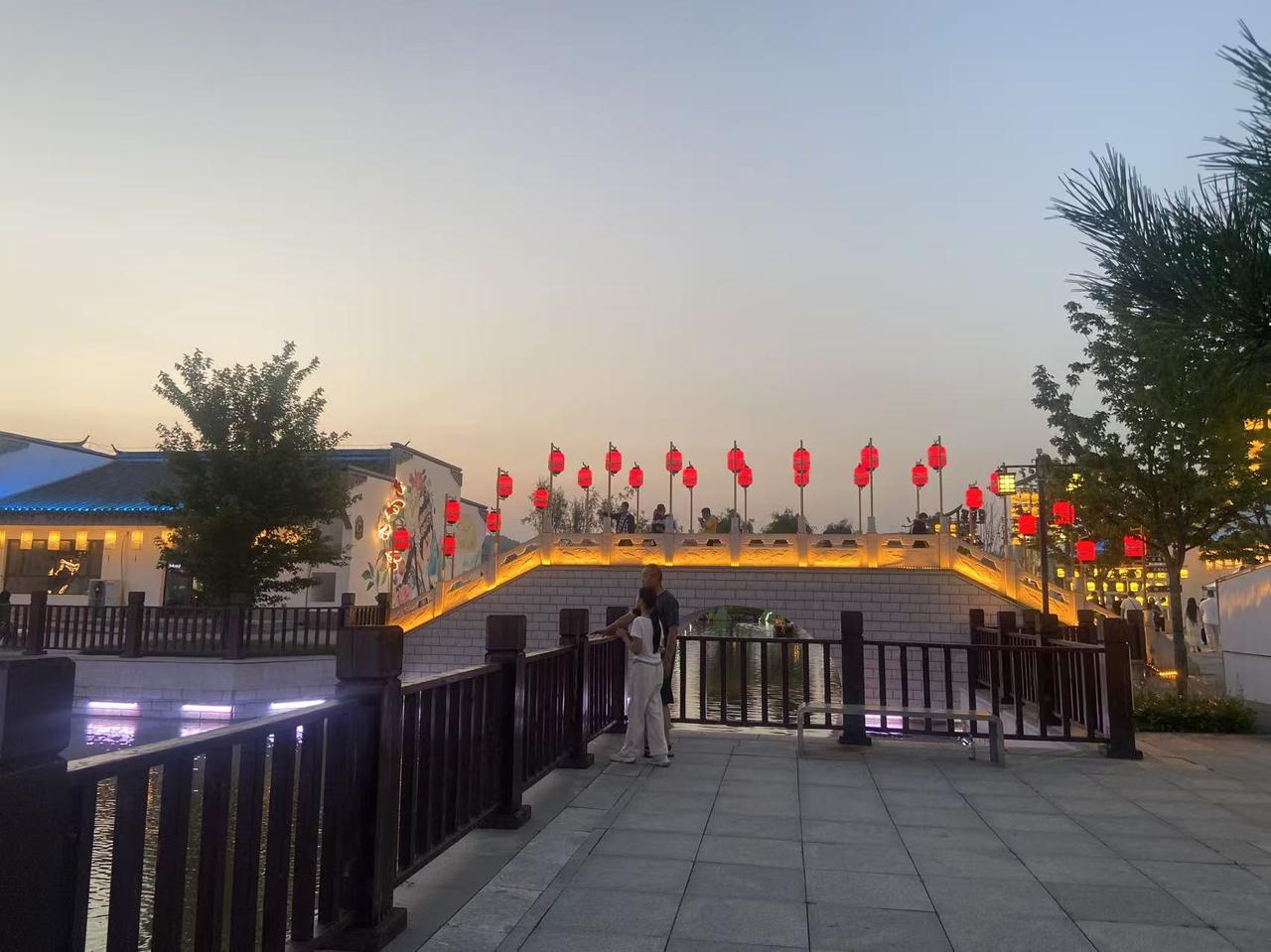 今天想出去走走，突然就想到通辽了。知道有些景区，但基本不是5A景区。但还是想去看