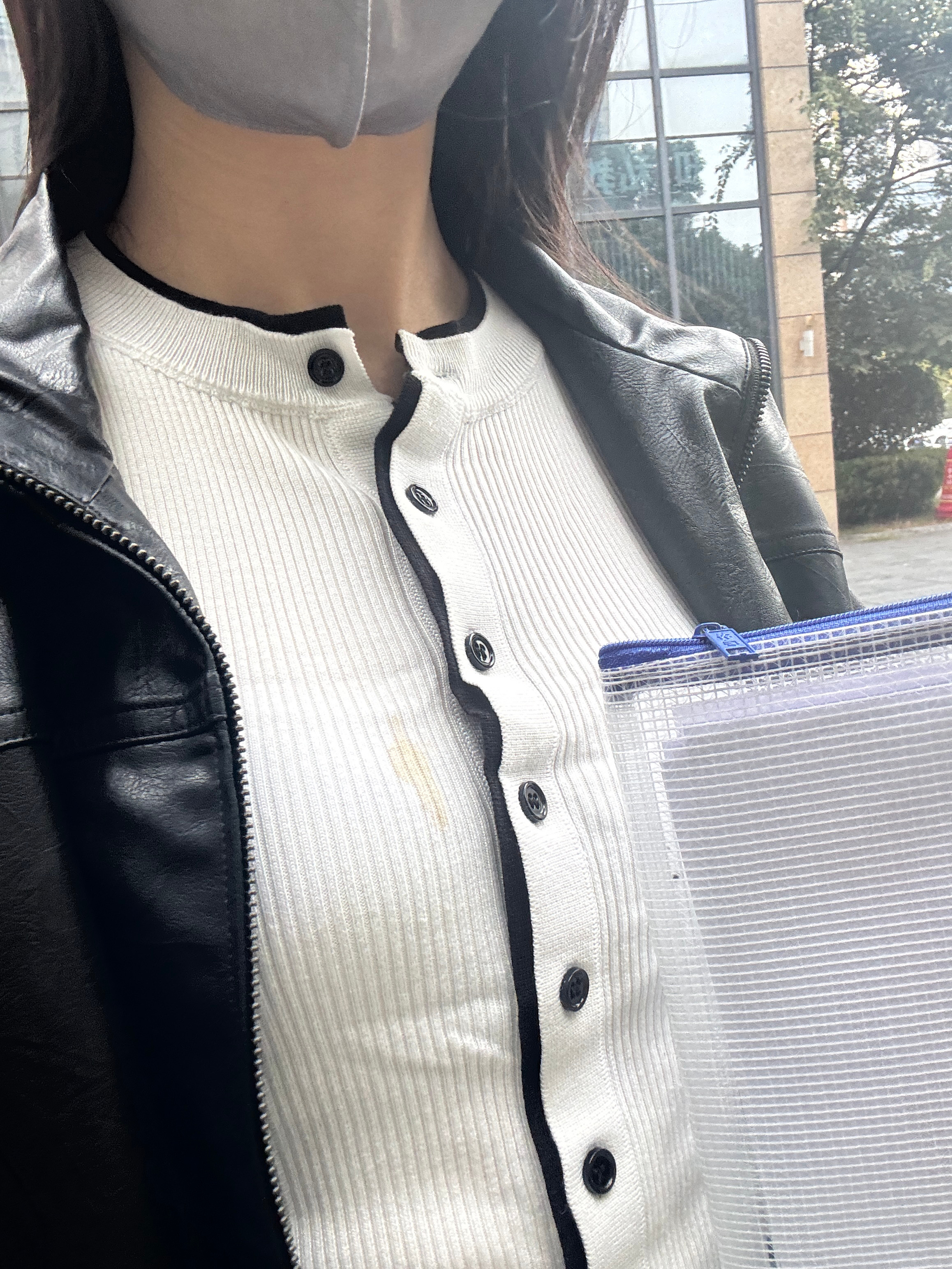 服了 越急越有重要事 衣服还惹点小孩毛病 ​​​