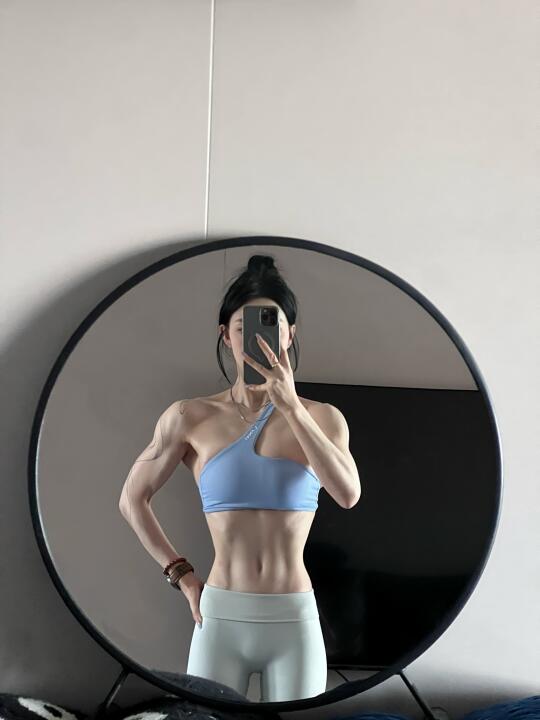 163｜47kg 减脂肪不减肌肉才是高手！