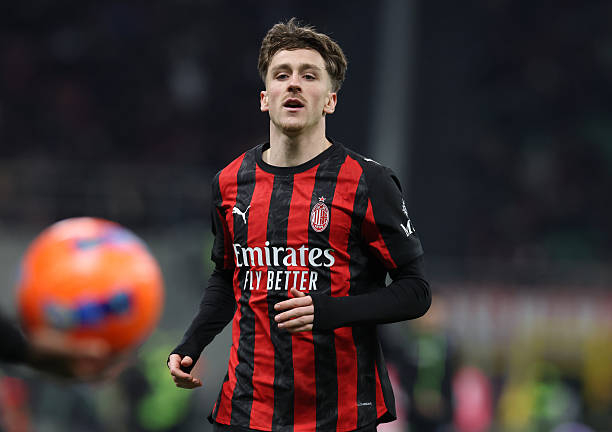 【Antonio Vitiello】 👉 萨勒马科尔斯🇧🇪确诊为内收肌不适