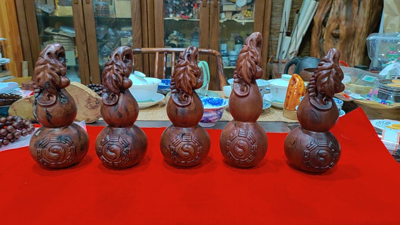 聊聊《阴符经》。咱们只聊个大概，不敢说太透，有些事是讲不了的。有缘之人自然能悟到