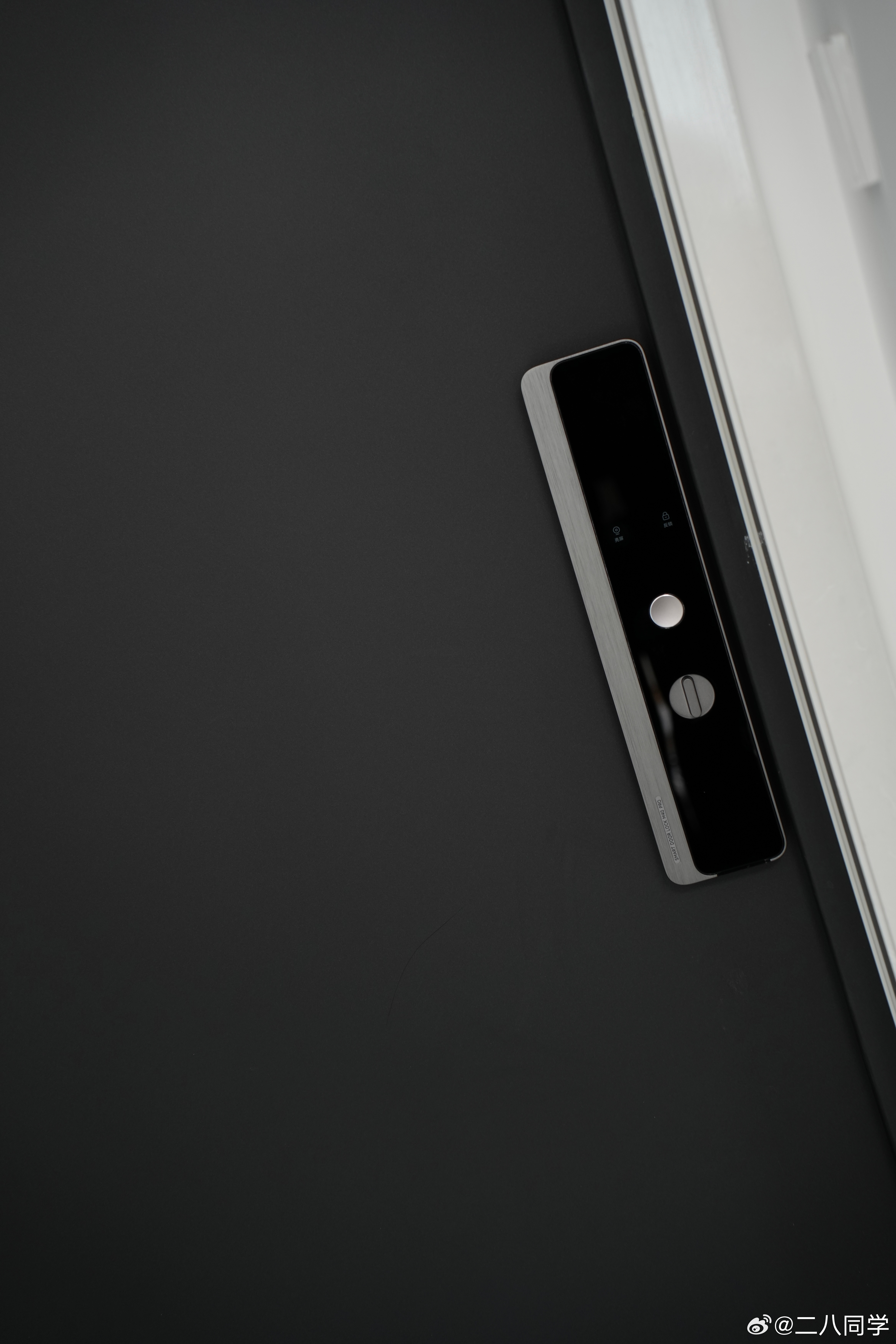 前几天我就体验到了小米智能门锁M40 Pro和你们聊一聊我这个M30Pro老用户