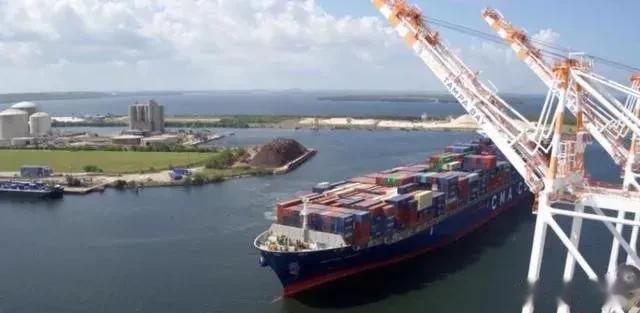 中囯“兄弟”倒向美国，现遇困难又求中方帮助，张口就要1000亿？

我们知道，中