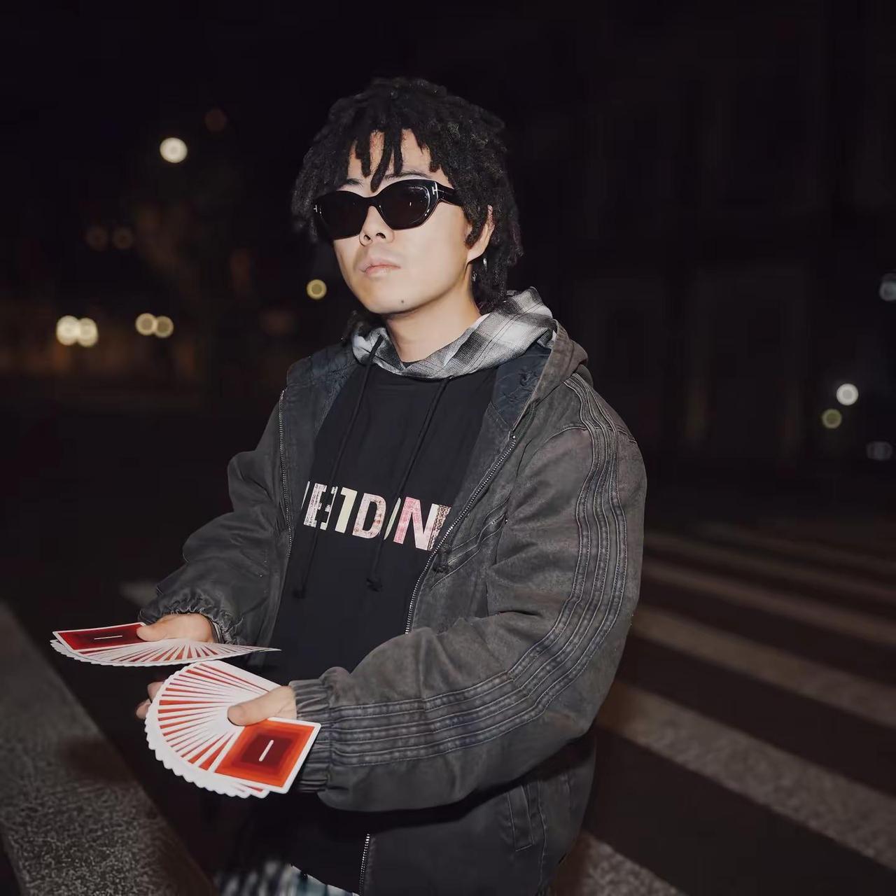 我要验牌！牌掉在地上了～我要验牌 小远同学