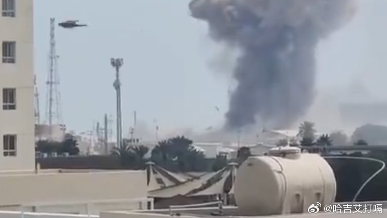 凤凰新闻【伊朗伊斯兰革命卫队第二份声明：打击美以多处军事目标】据伊朗方面消息，2