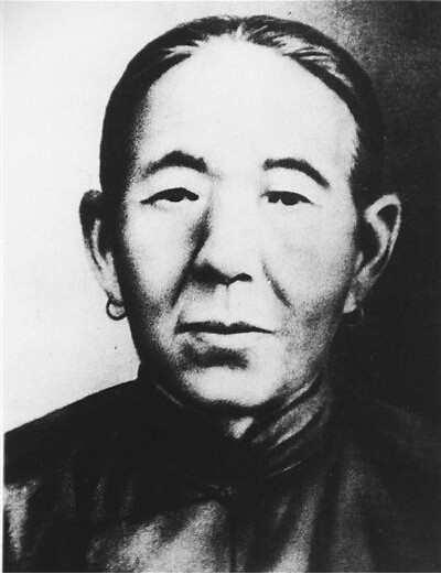 宁死不降！一代英雄母亲白文冠，以绝食殉国护民族气节
 
白文冠（1873—194