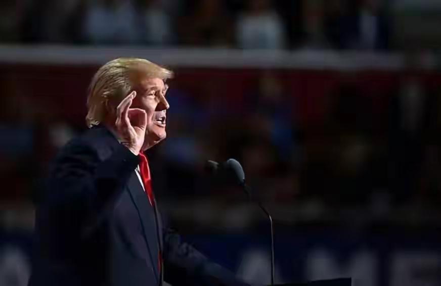 特朗普信口开河引核风波，普京将计就计，民兵3发射藏默契