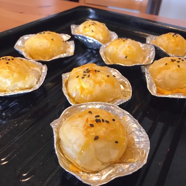 汤圆别再煮着吃了，教你用1个蛋挞加汤圆，外酥里嫩，一口就爆汁！
马上就是正月十五