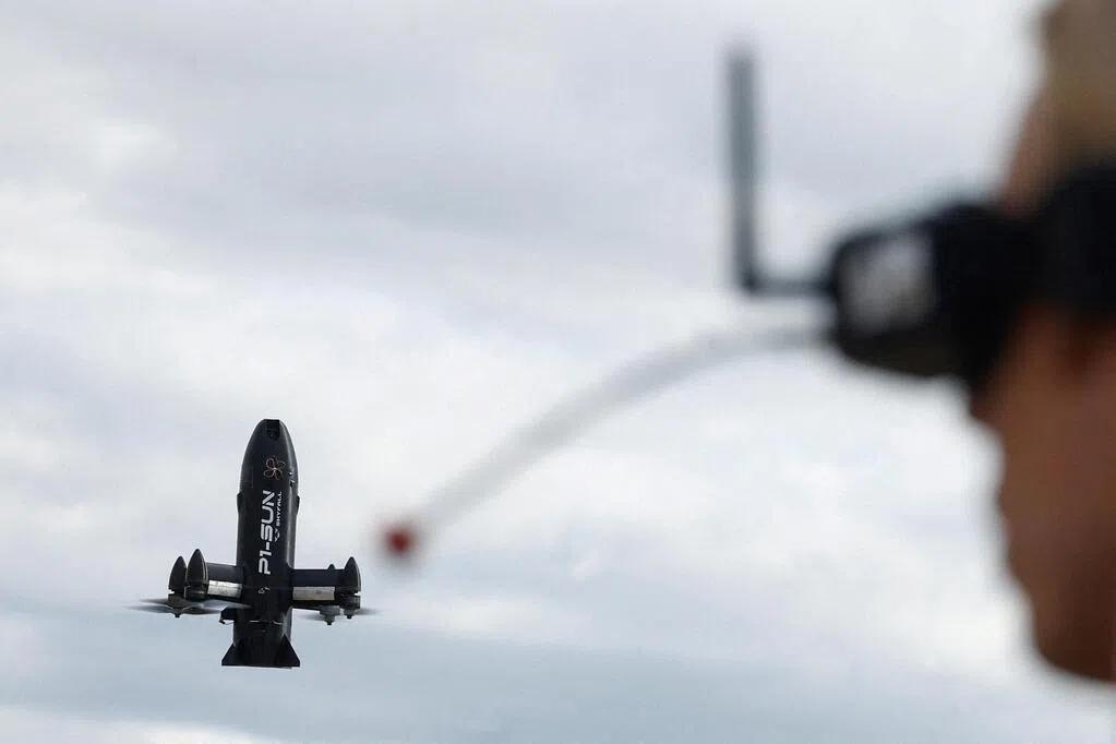 知情人士星期六（3月14日）称，乌克兰在抵御俄罗斯进攻的过程中高度重视实战反馈，