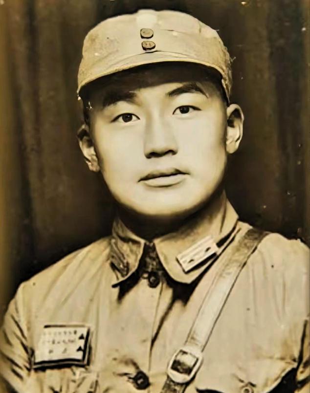 1949年6月，国军师长黄振涛劝吉星文起义，吉星文说：“我是不会参与的，但老兄大