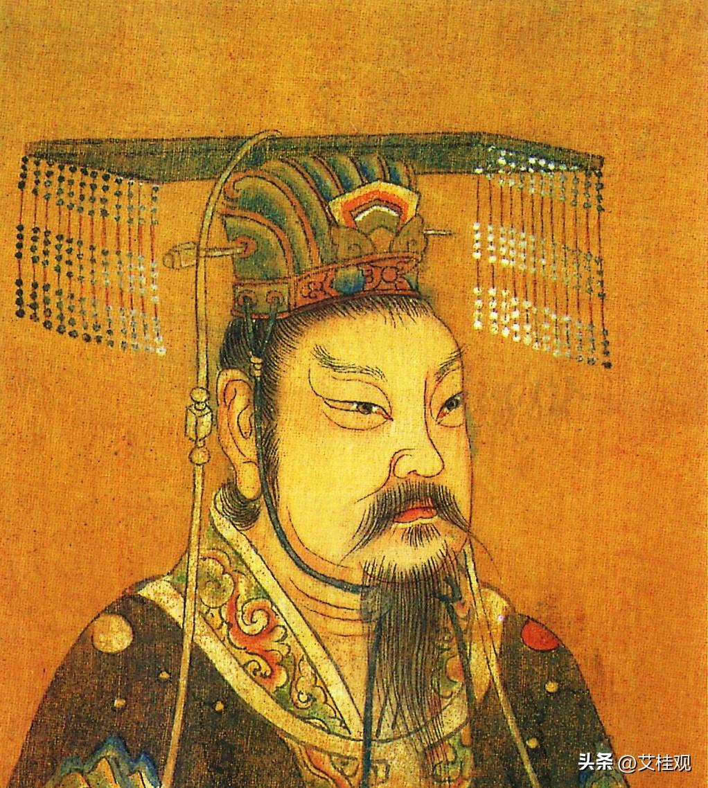 秦始皇实惨，后代死绝了。现在所谓姓秦的，姓嬴的，我敢肯定，既不是秦始皇的直系后代