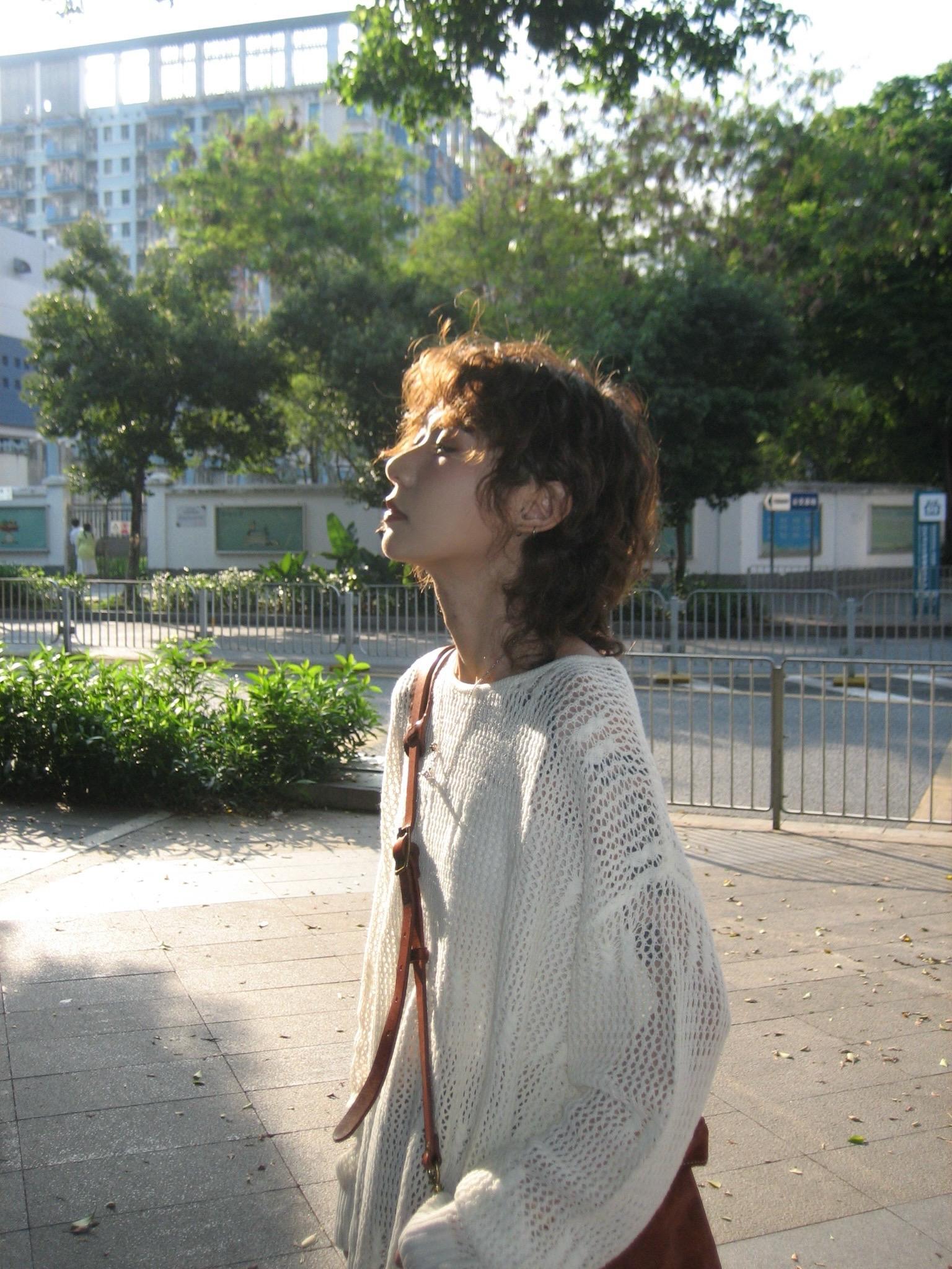 装在心里的眼泪会让人生病。流出来的眼泪很快就会蒸发