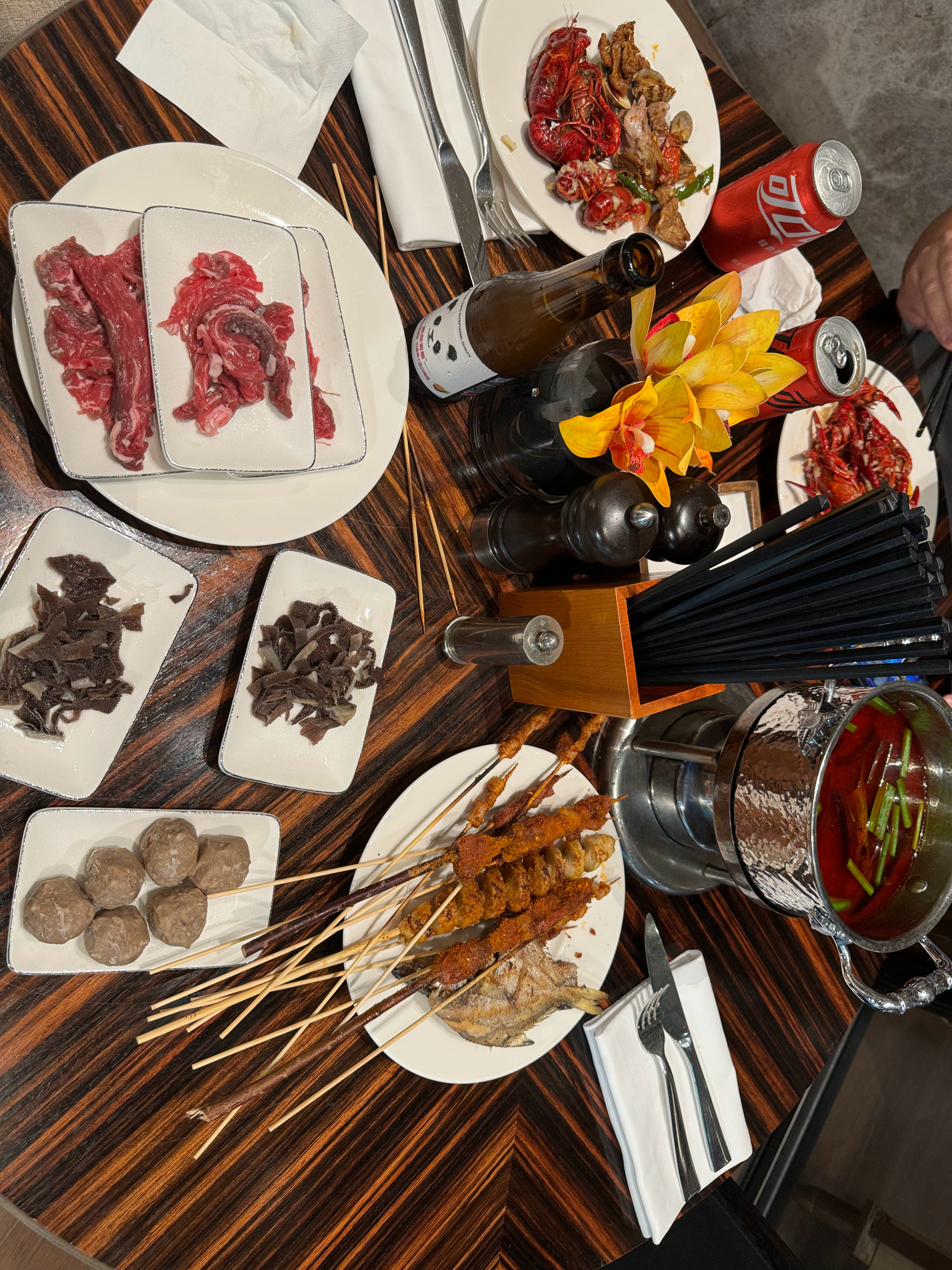 伙食如何，多吃牛肉补充蛋白质[二哈] ​​​