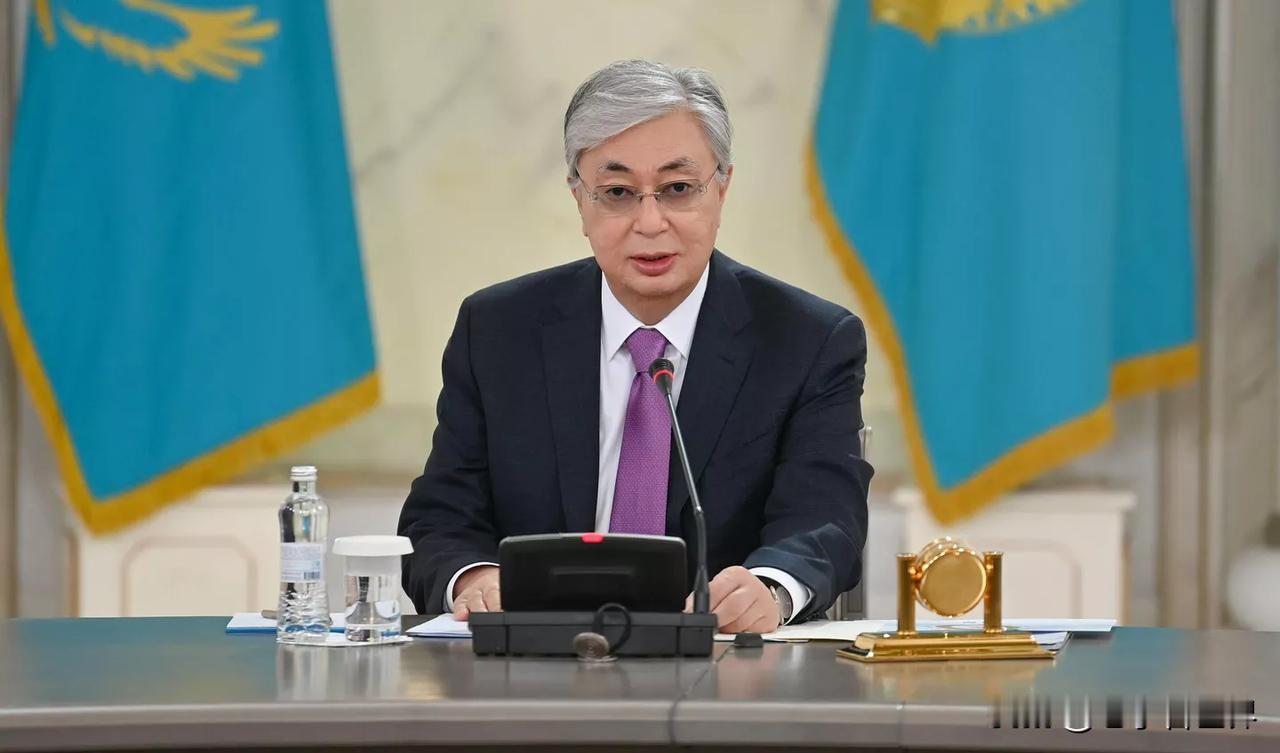【特朗普通过一位国会议员向哈萨克斯坦总统表达了诚挚的问候】
阿斯塔纳时间2026
