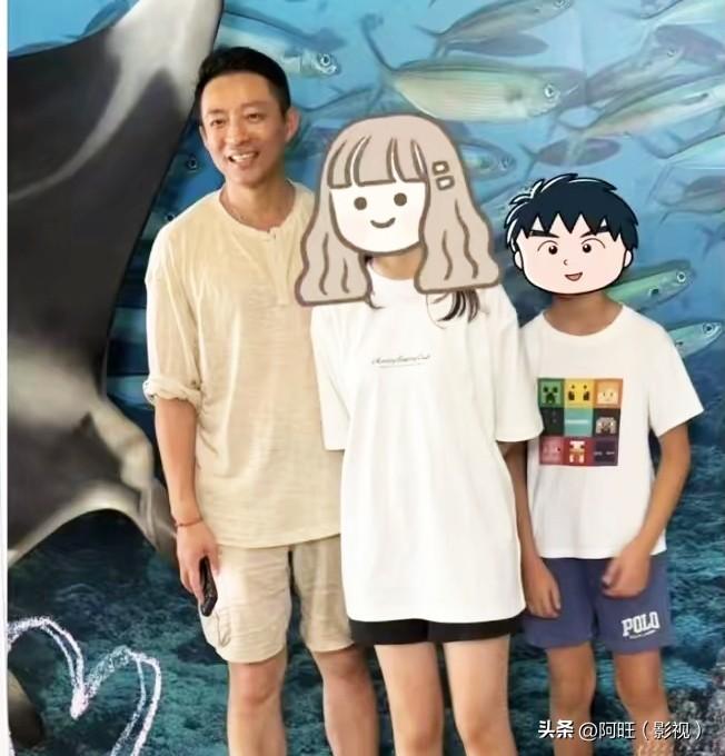 暑假如约而至，小菲特意放下繁杂工作，趁着假期开启暖心亲子时光，独自带着玥儿、箖箖