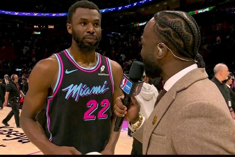 嘴哥维金斯口腔内部撕裂，缝针处理后重返赛场，赛后采访的几句话令人动容……

在热