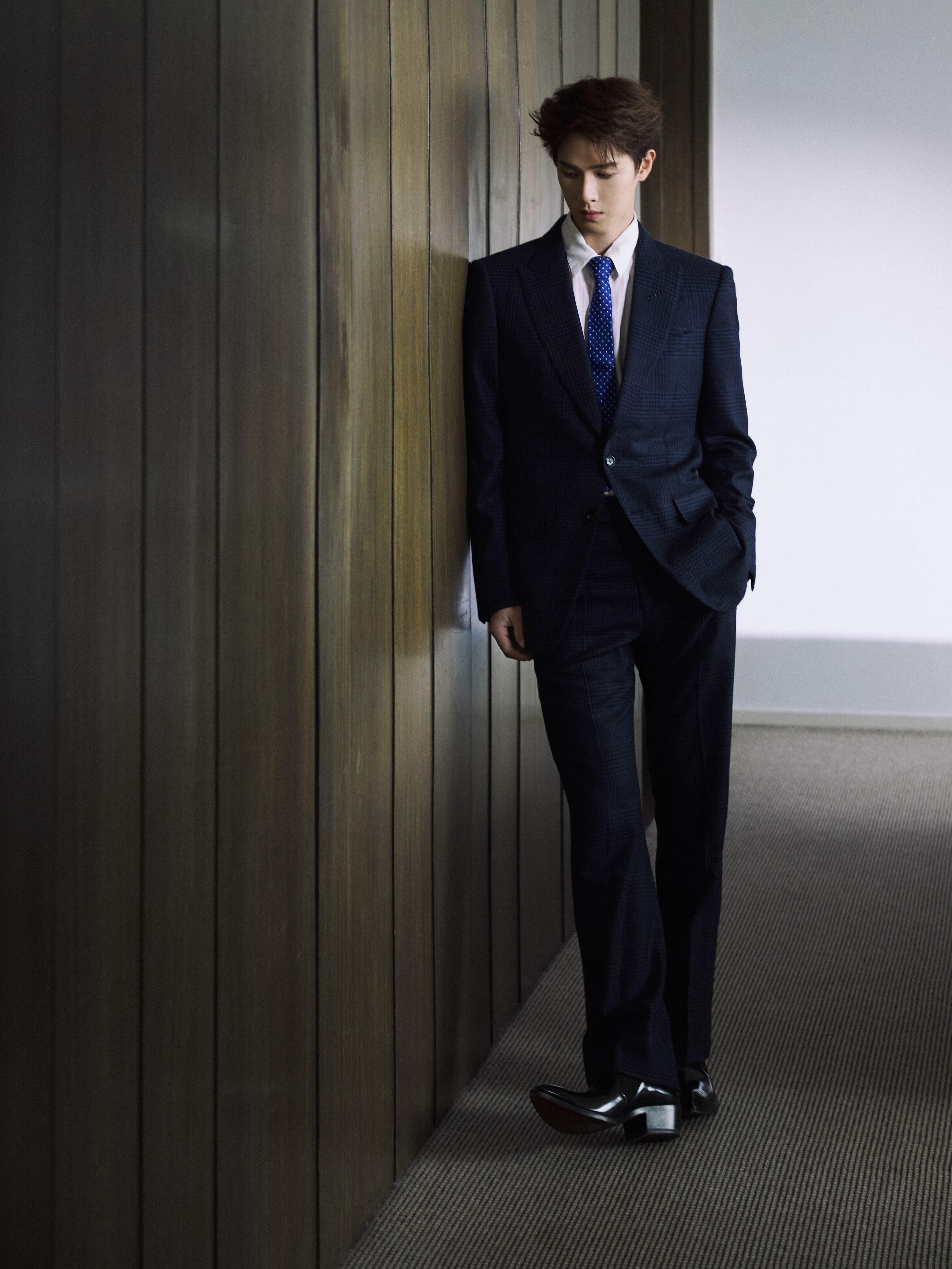 李昀锐 in Tom Ford Beauty 帅气的TF男神 