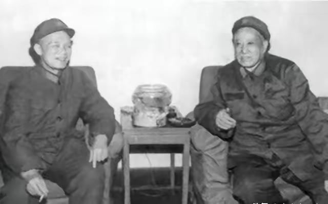 1980年，钟伟将被平反后，找黄克诚要他的老房子，黄克诚大骂：我看你是越老越糊涂